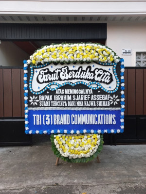 Papan Bunga Duka di Bongo Iii
